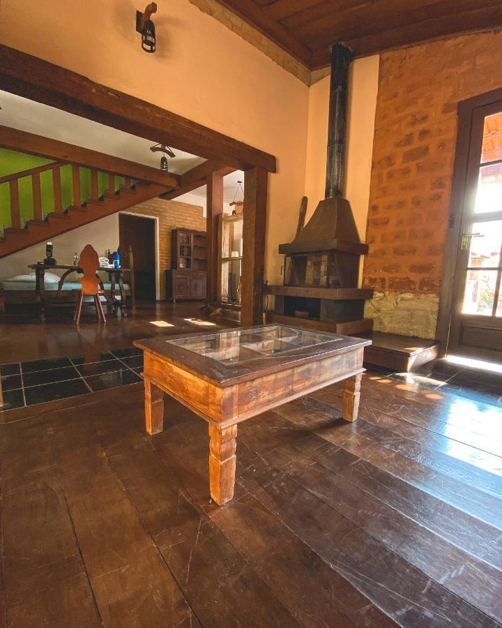 Em Tiradentes, Minas Gerais, Casa Tipica E Espacosa Em Terreno Arborizado المظهر الخارجي الصورة